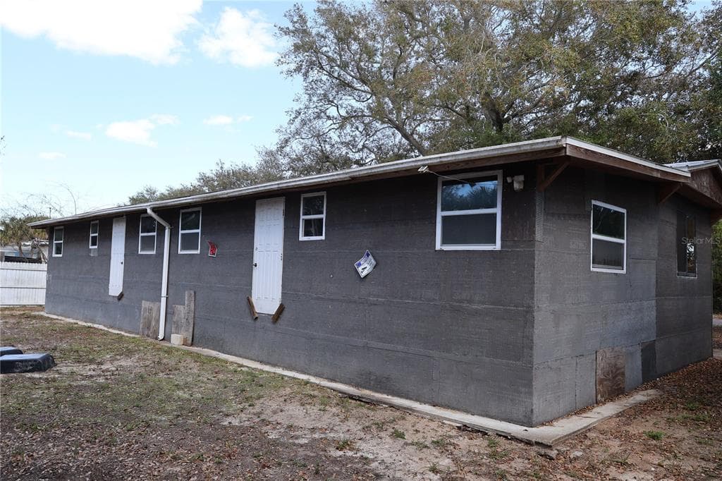 6991 ASH DRIVE photo 2
