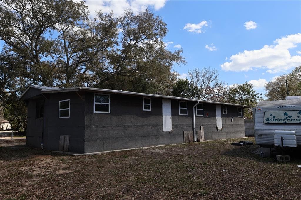 6991 ASH DRIVE photo 5