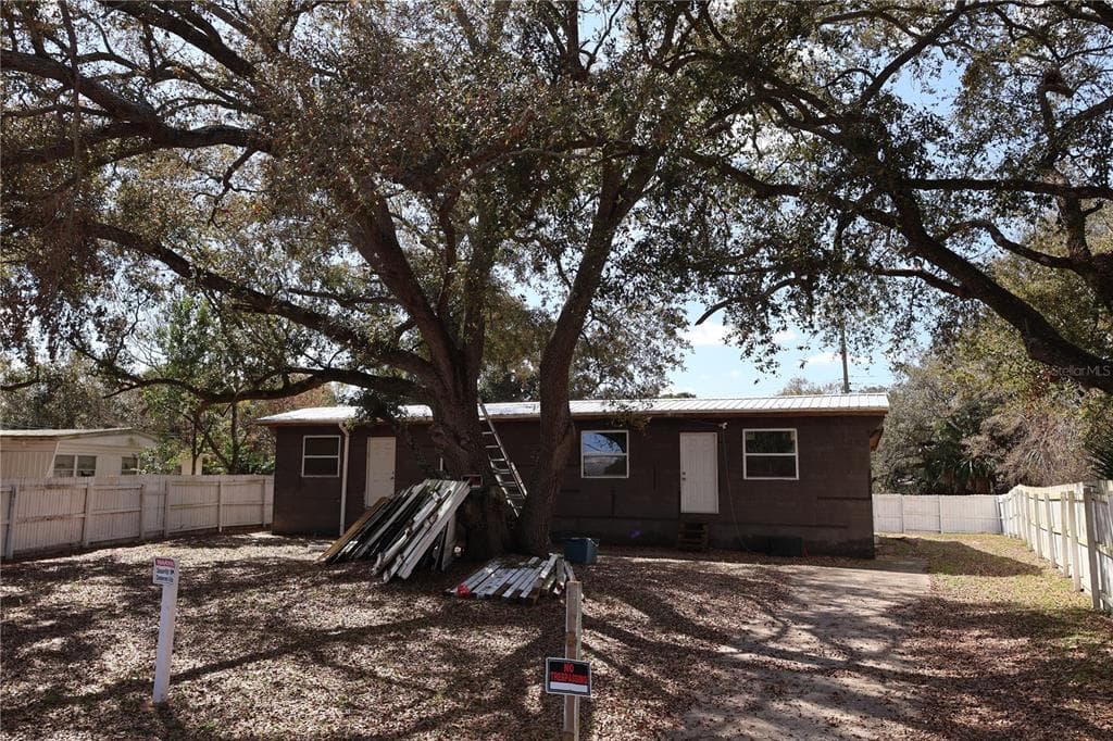 6991 ASH DRIVE photo 20