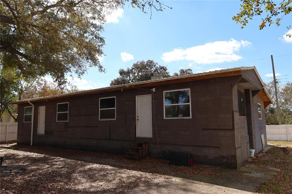 6991 ASH DRIVE photo 4