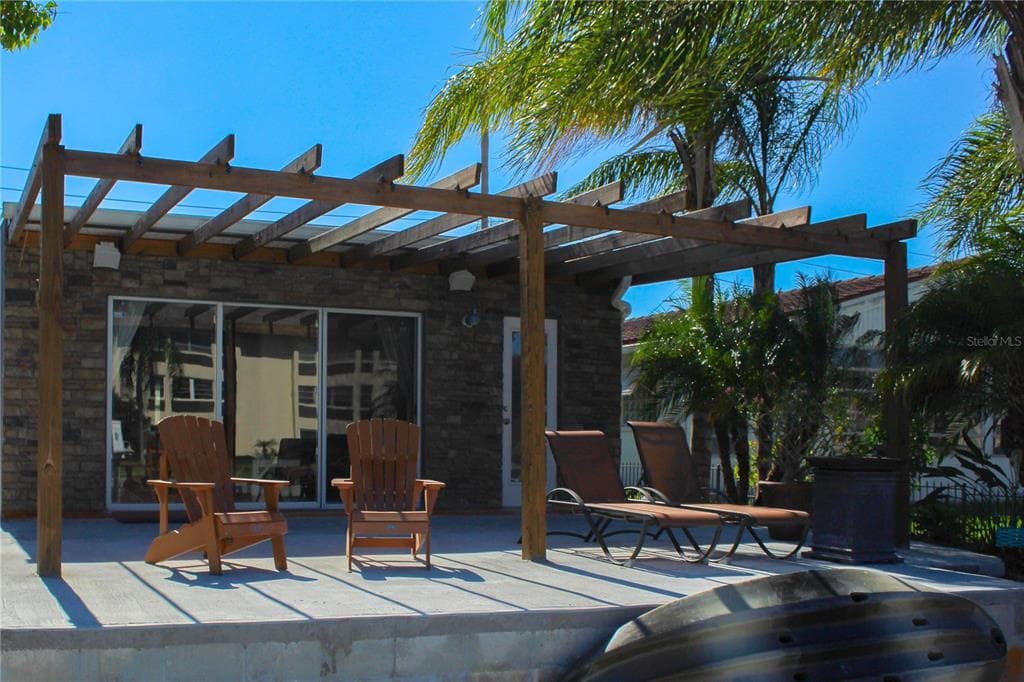 4457 FLORAMAR TERRACE photo 9