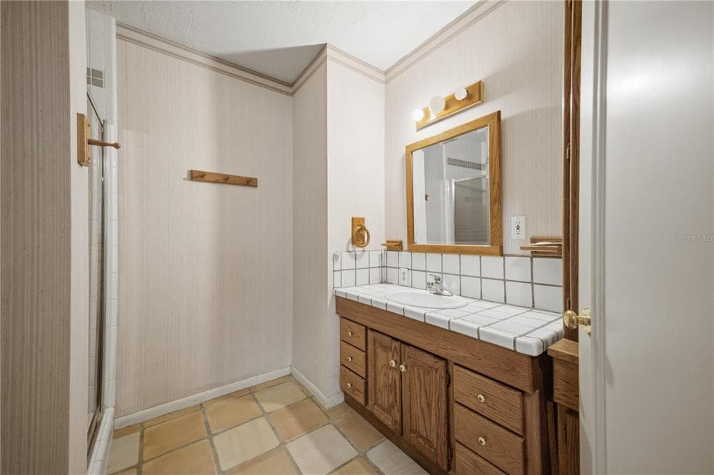 21407 NW 39TH COURT photo 23
