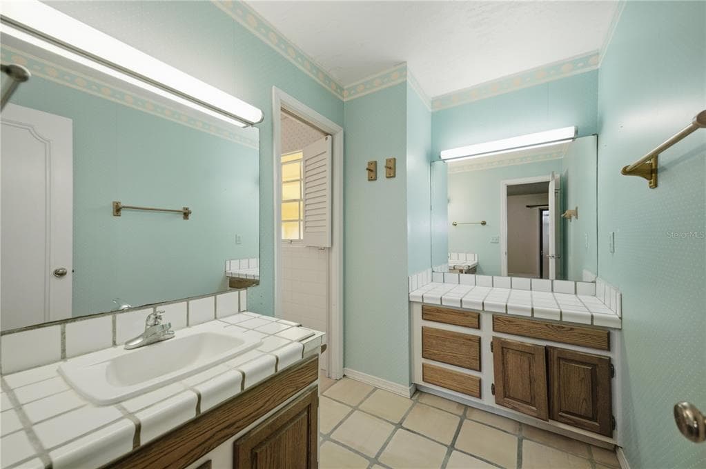 21407 NW 39TH COURT photo 19