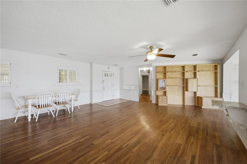21407 NW 39TH COURT photo 8