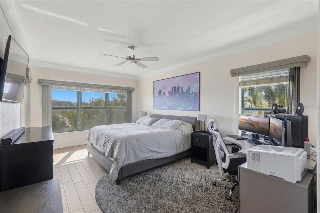 1695 PINELLAS BAYWAY S E4 photo 15