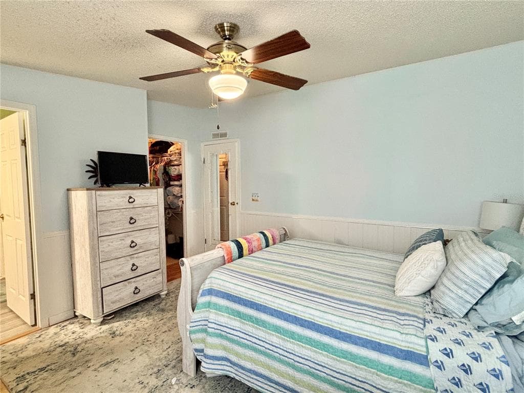 102 AMERICANA COURT NE 206 photo 17