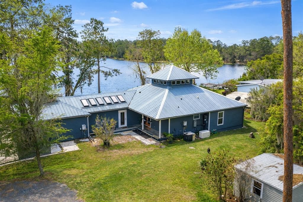 299 RILEY LAKE DRIVE photo 2
