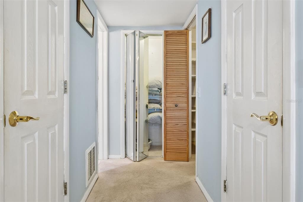 5130 BRITTANY DRIVE S 1002 photo 20