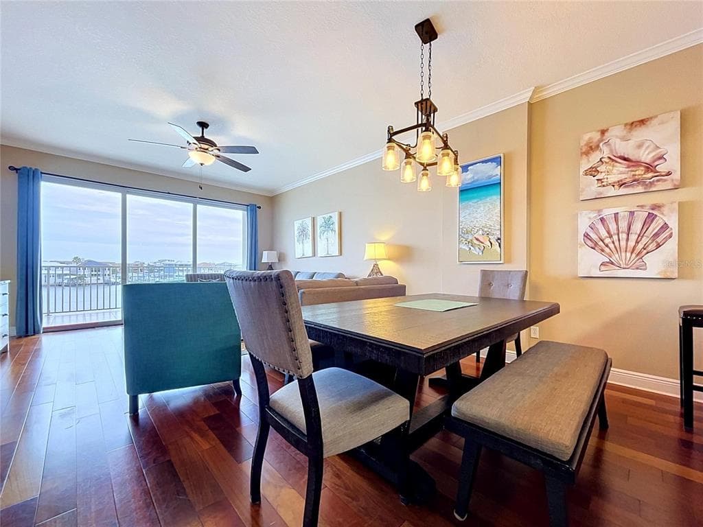 600 BAYWAY BOULEVARD 304 photo 11