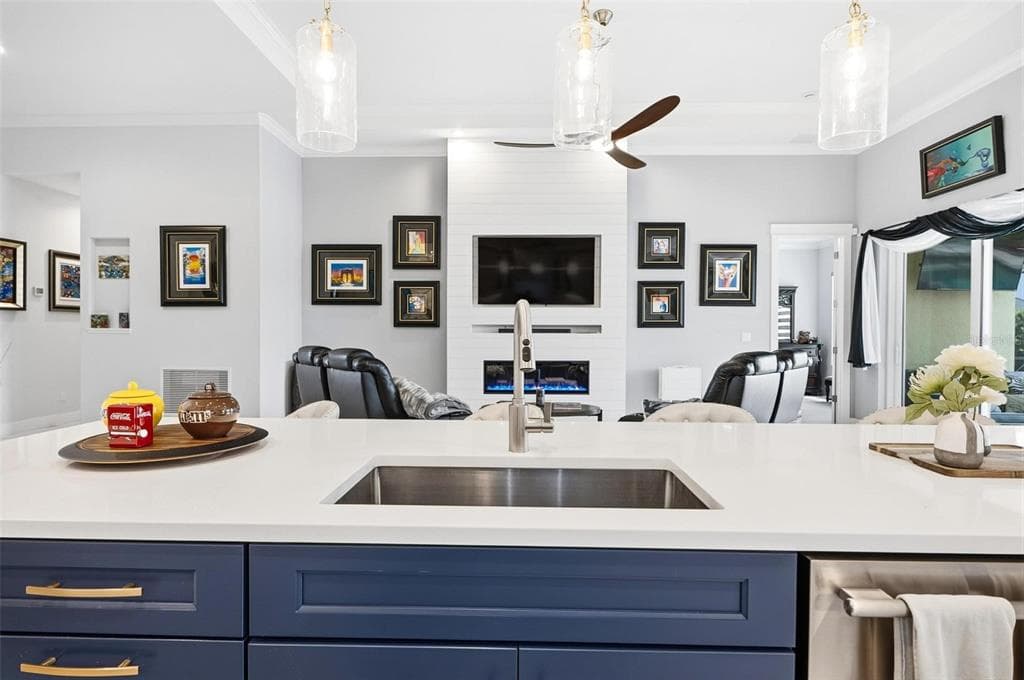 9 DEL PALMA DRIVE photo 19