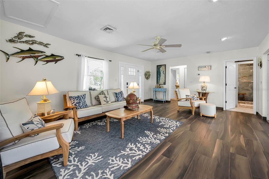 1626 SEA BREEZE DRIVE photo 19