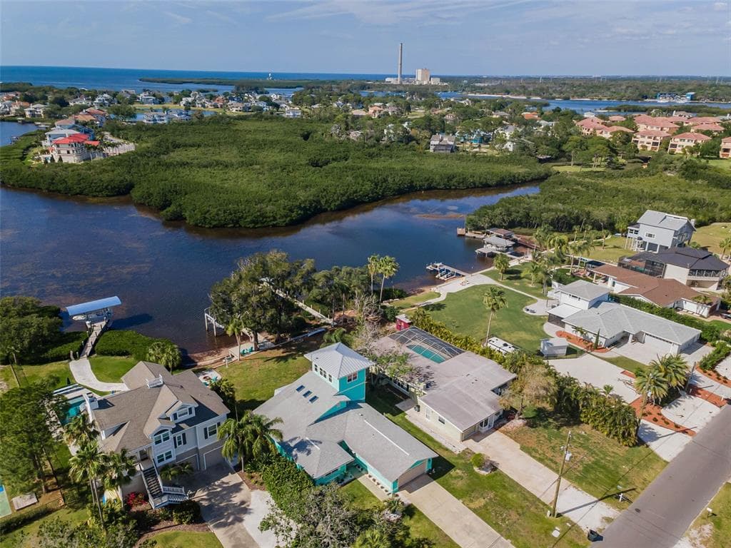 1626 SEA BREEZE DRIVE photo 8