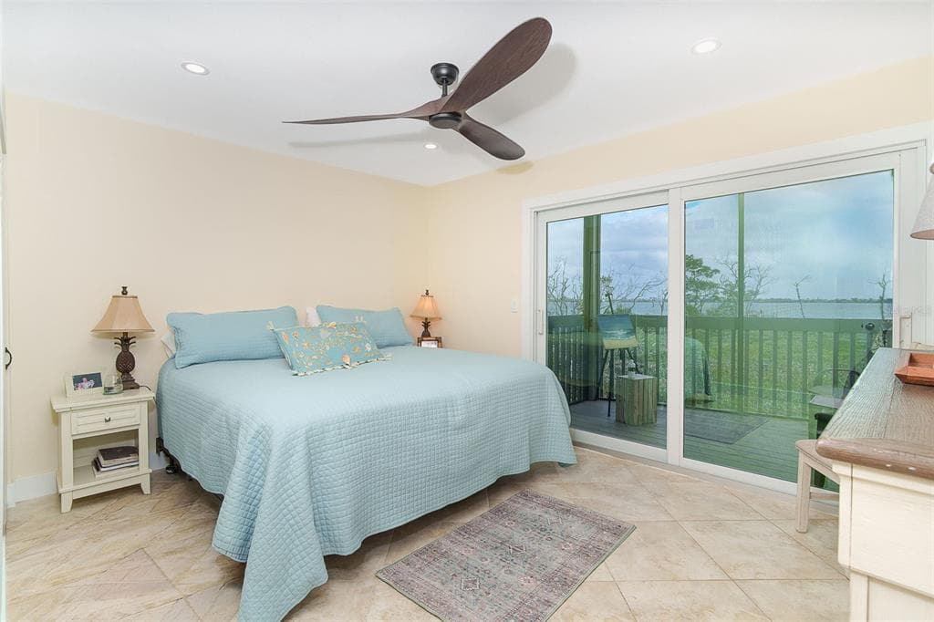 9200 LITTLE GASPARILLA ISLAND 403 photo 15