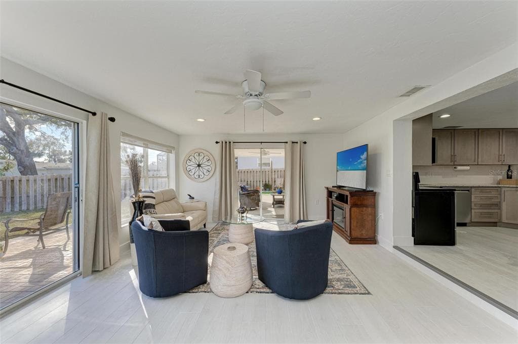 3311 WATER STREET photo 23