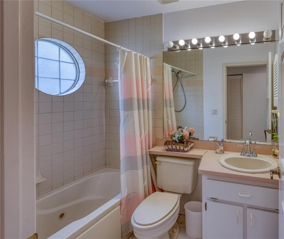 718 LIGHTHOUSE DRIVE photo 25