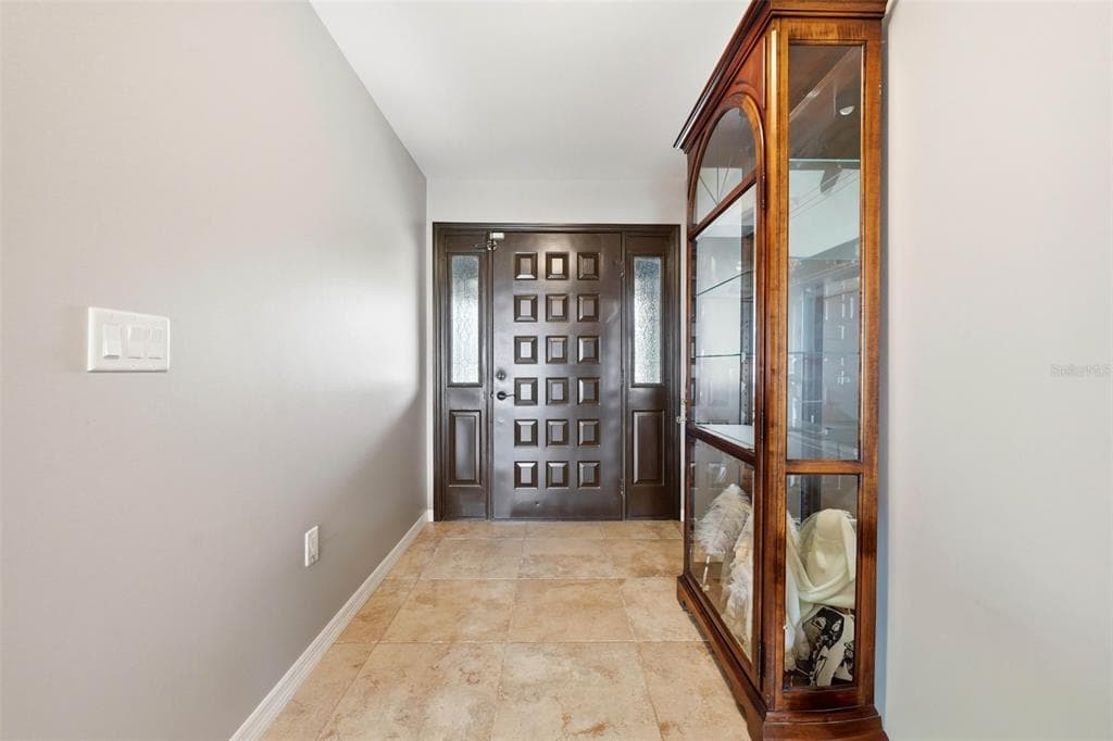 29116 BEAUCLAIRE DRIVE photo 6