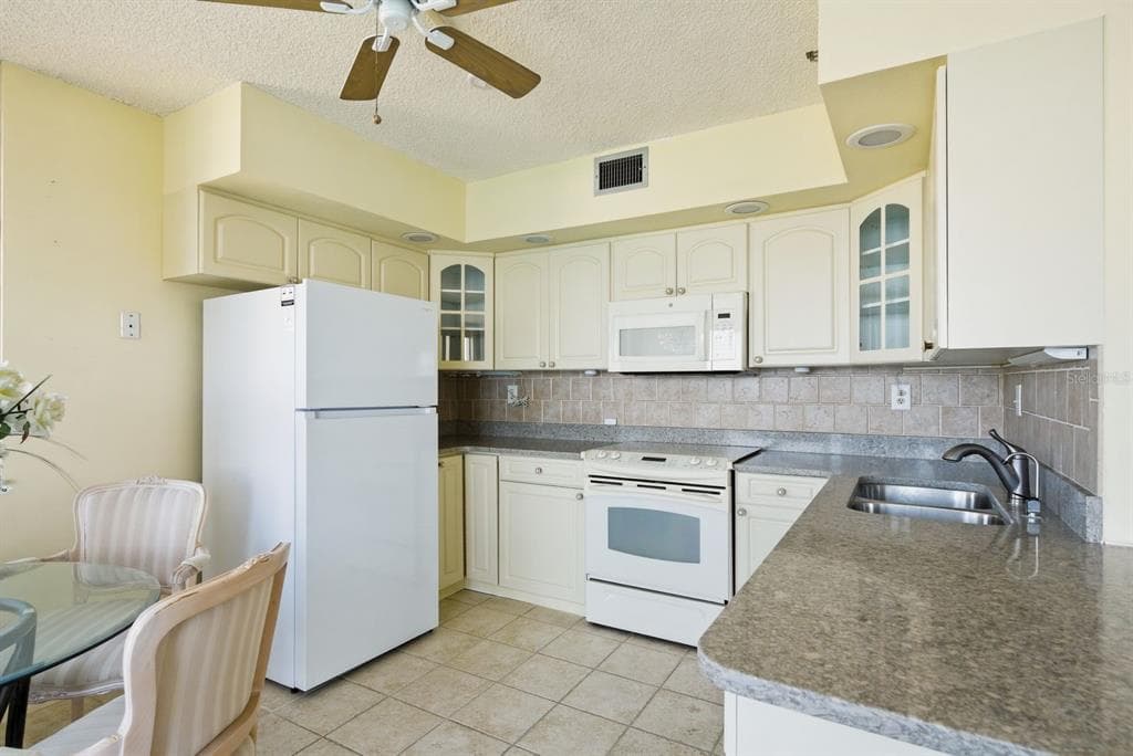 6287 BAHIA DEL MAR CIRCLE 1202 photo 12