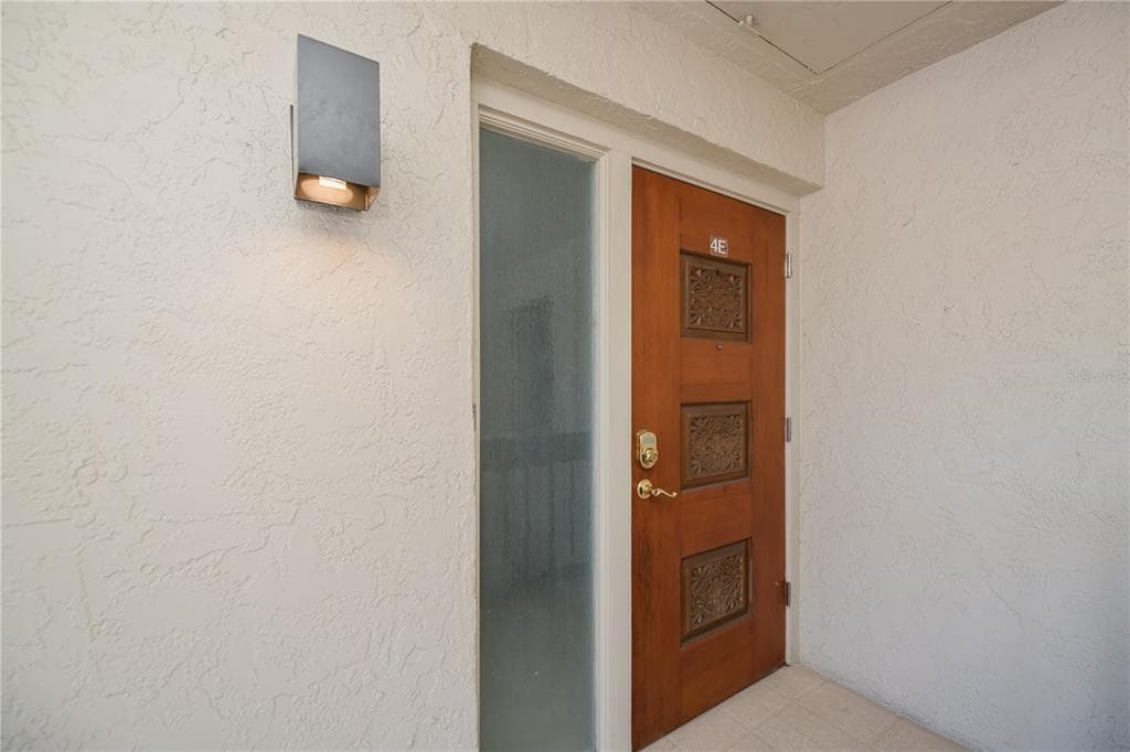 4396 BOWSPRIT COURT 4E photo 2