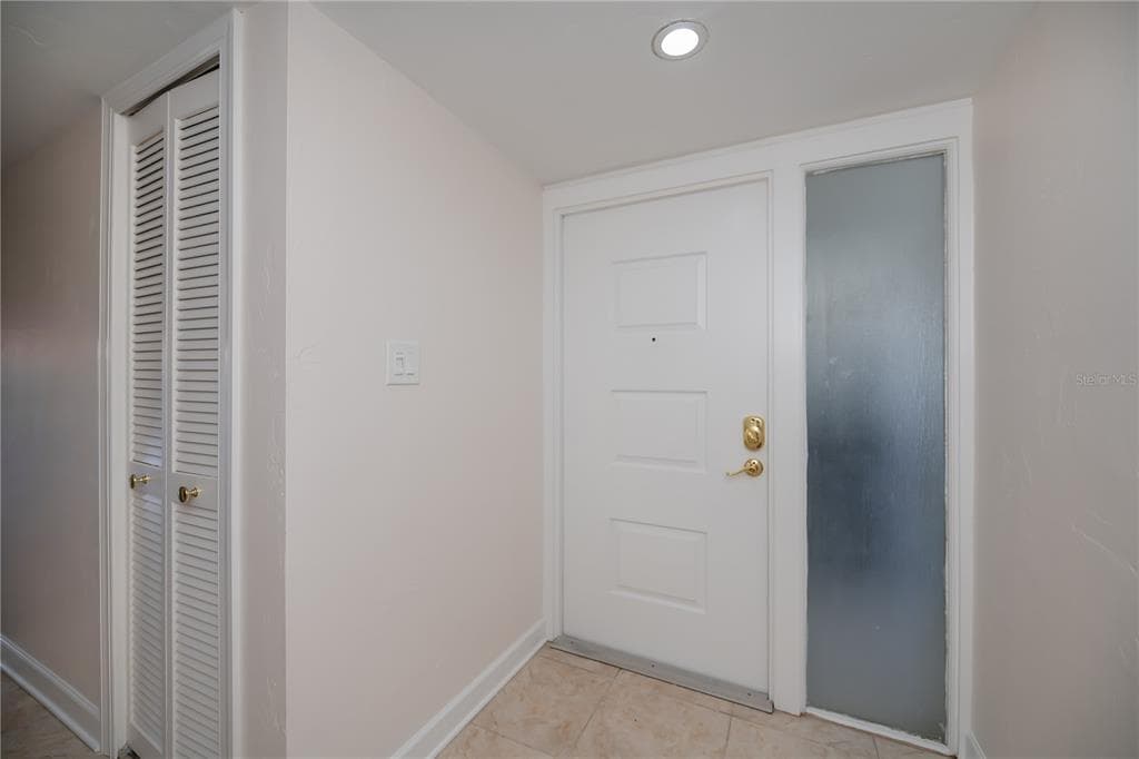 4396 BOWSPRIT COURT 4E photo 3