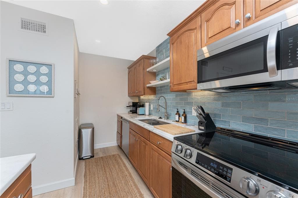 1500 PARK BEACH CIRCLE 3D photo 5