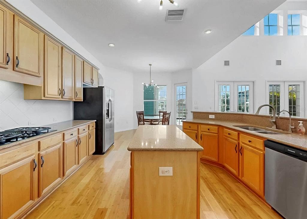 435 ISLEBAY DRIVE photo 15