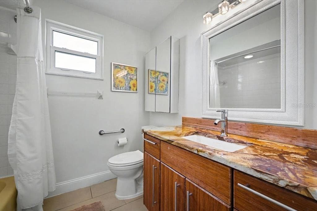 124 ANCHOR DRIVE photo 25