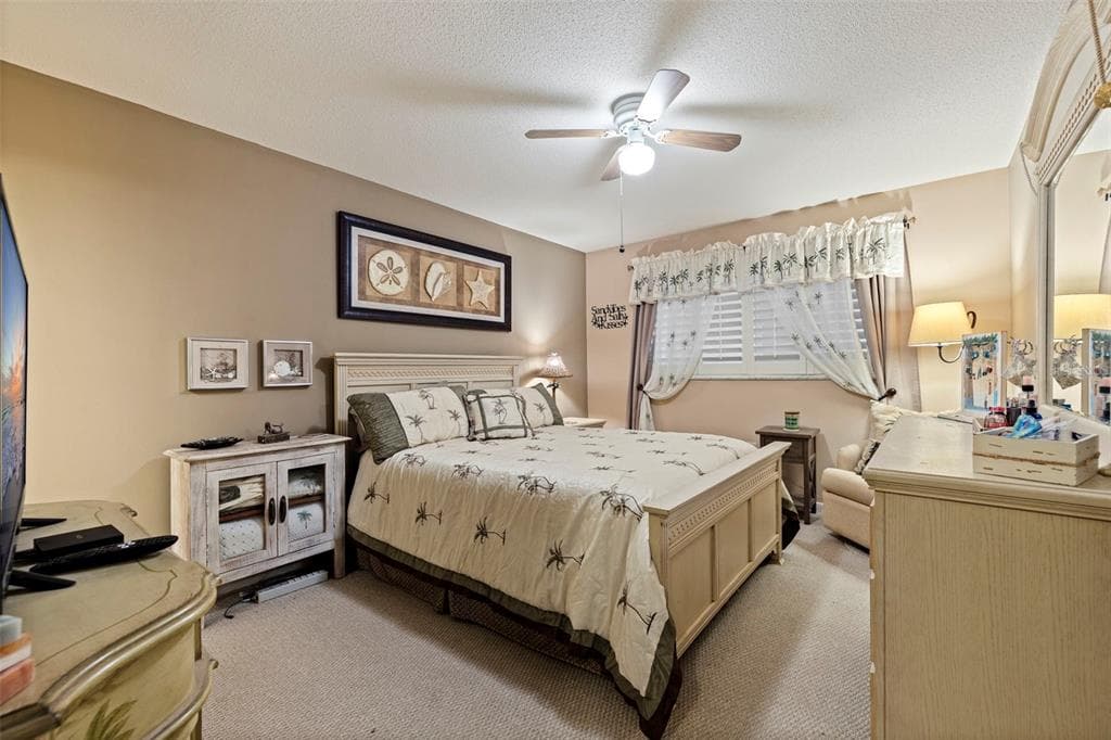 5555 GULF BOULEVARD 215 photo 13