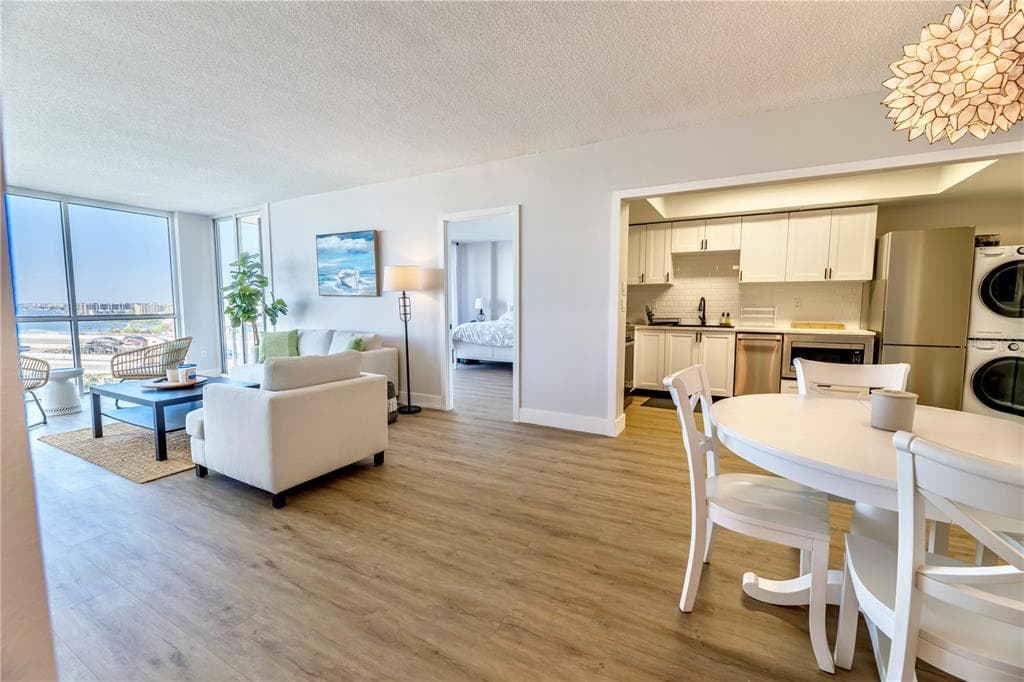 100 PIERCE STREET 1102 photo 3