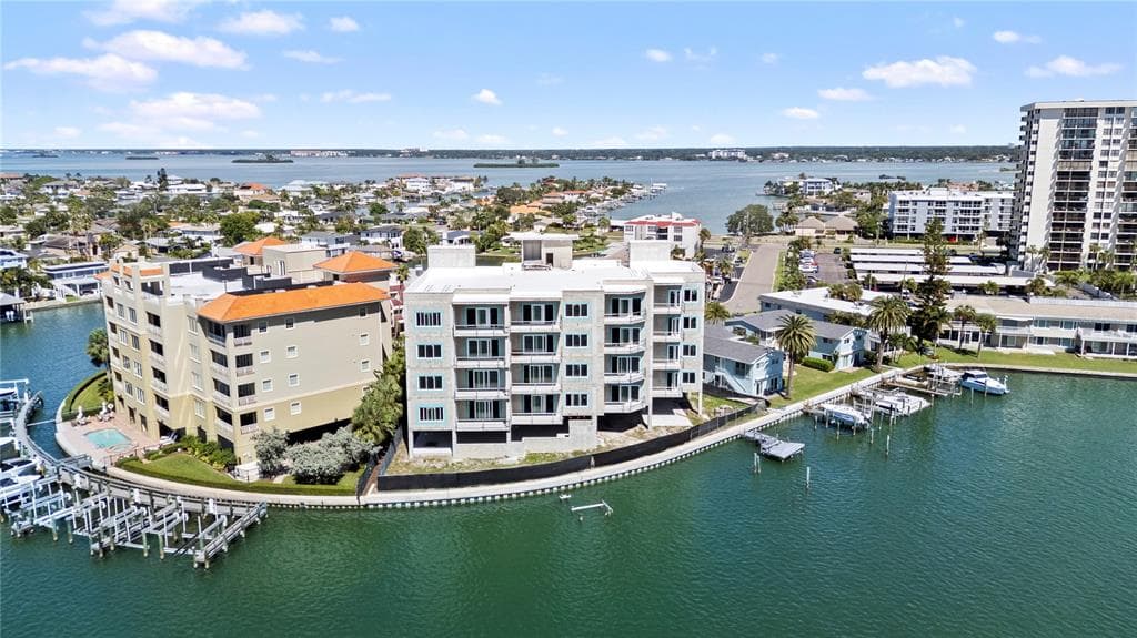 211 SKIFF POINT 3B photo 23
