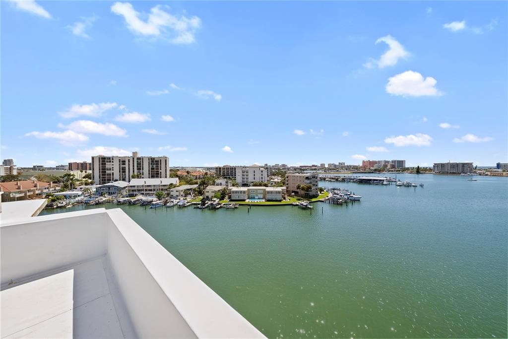 211 SKIFF POINT 3B photo 22