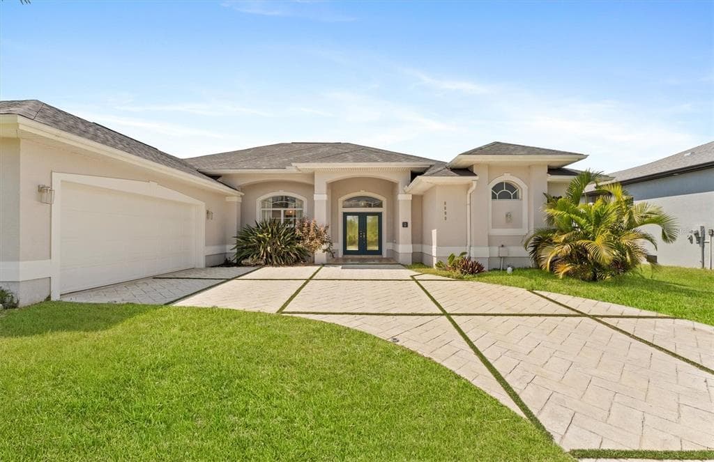 8090 ARLEWOOD CIRCLE 2