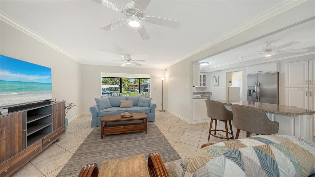 9538 AZURE COVE photo 4
