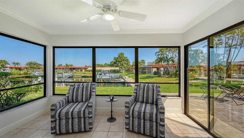 9538 AZURE COVE photo 8