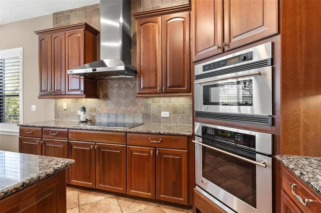 3001 ISOLA BELLA BOULEVARD photo 23