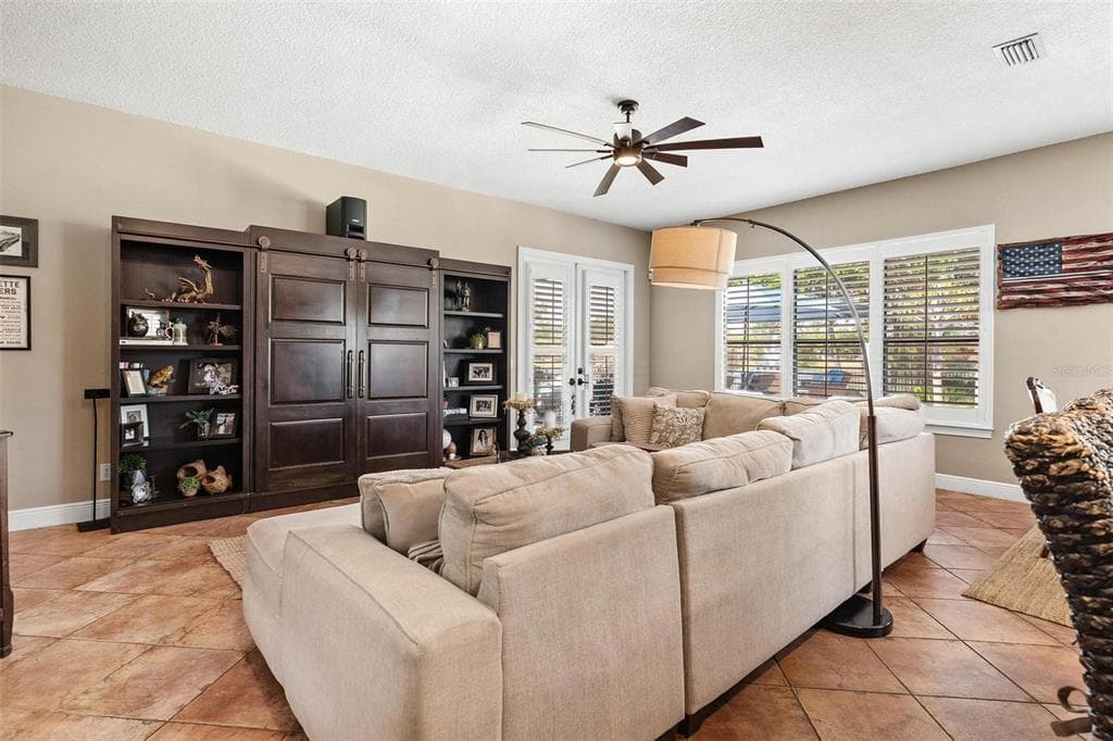 3001 ISOLA BELLA BOULEVARD photo 16
