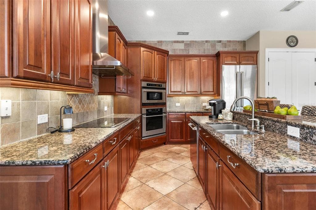 3001 ISOLA BELLA BOULEVARD photo 19