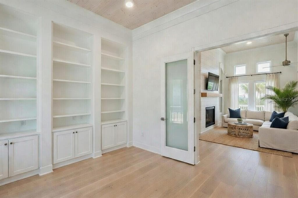 8603 MAGNOLIA STREET photo 22