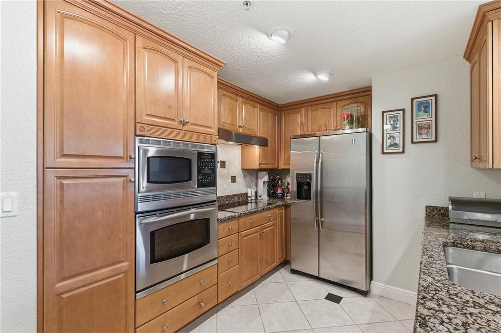 700 N OSCEOLA AVENUE 305 photo 8