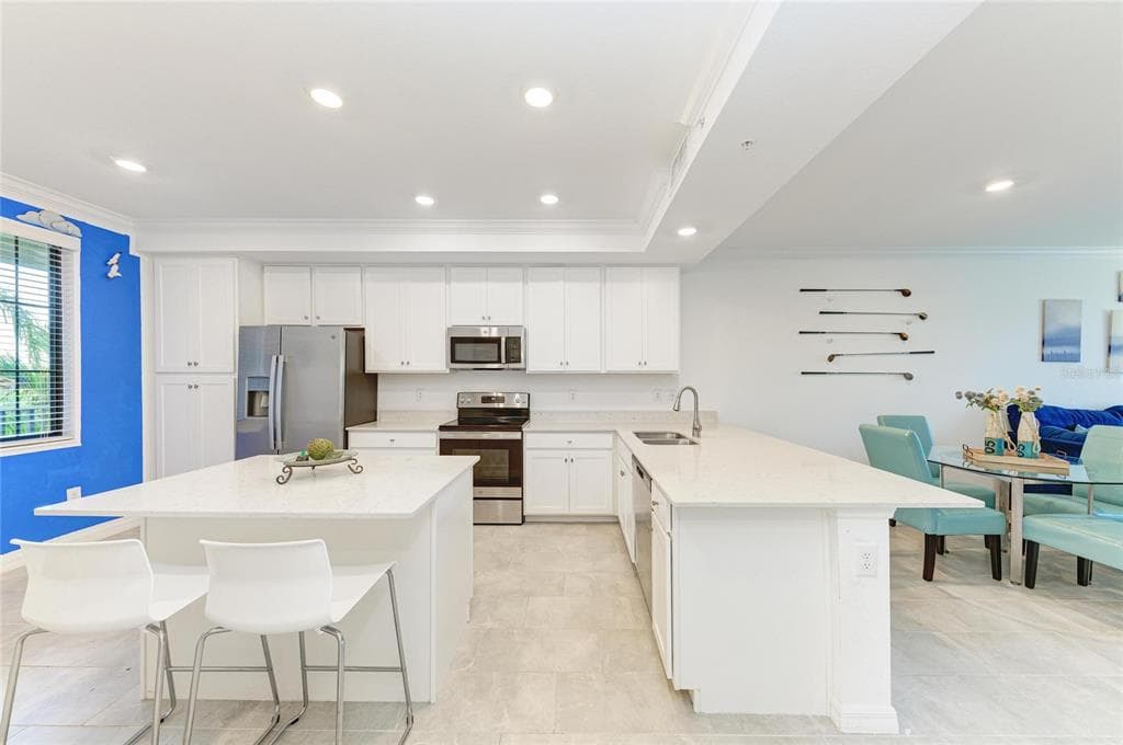 18114 GAWTHROP DRIVE 204 photo 16