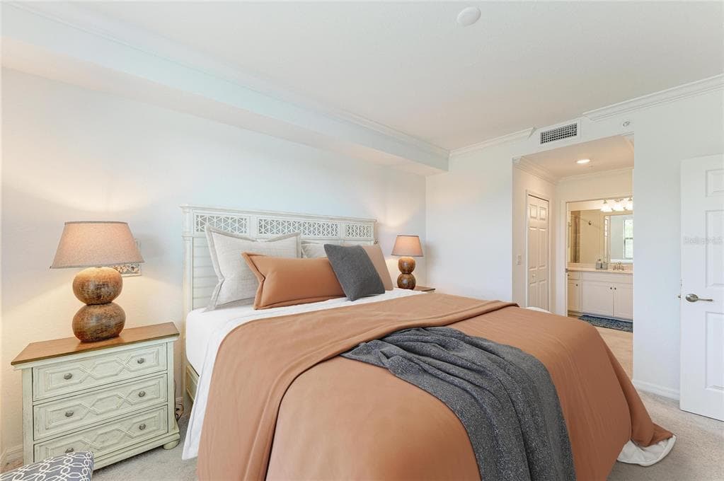 18114 GAWTHROP DRIVE 204 photo 21