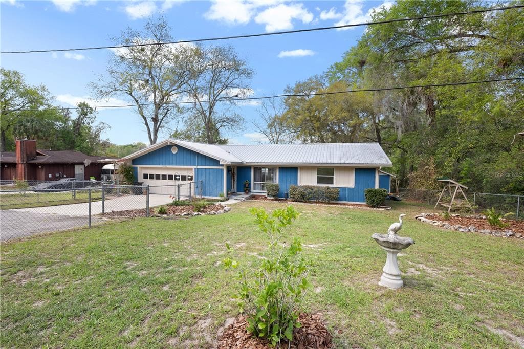 2550 SE 31ST STREET photo 1