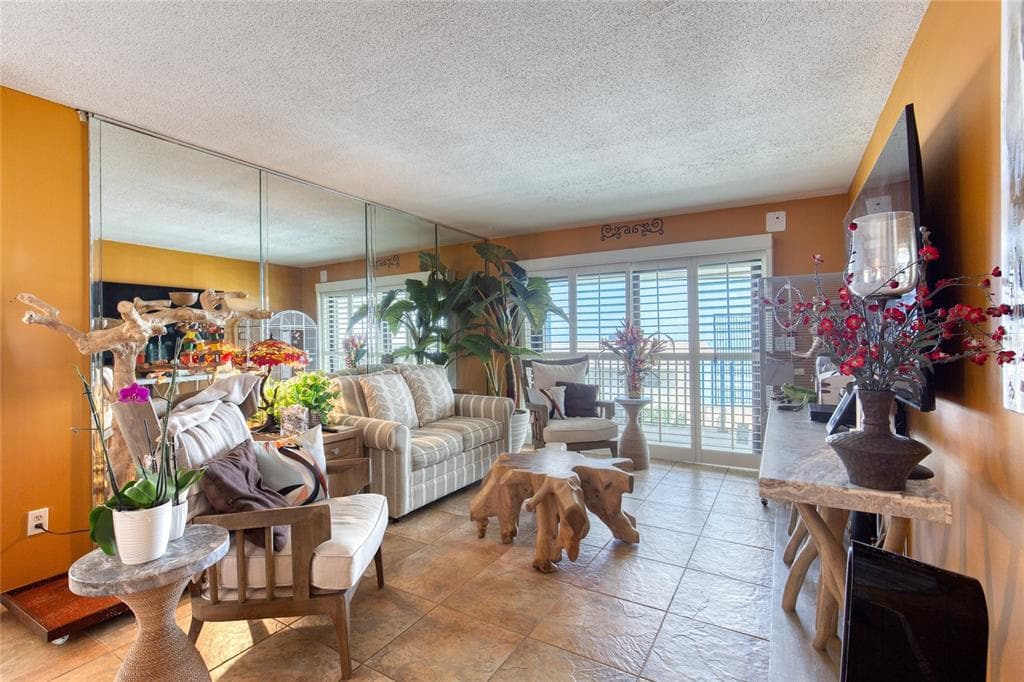 935 OCEAN SHORE BOULEVARD 4040 photo 23