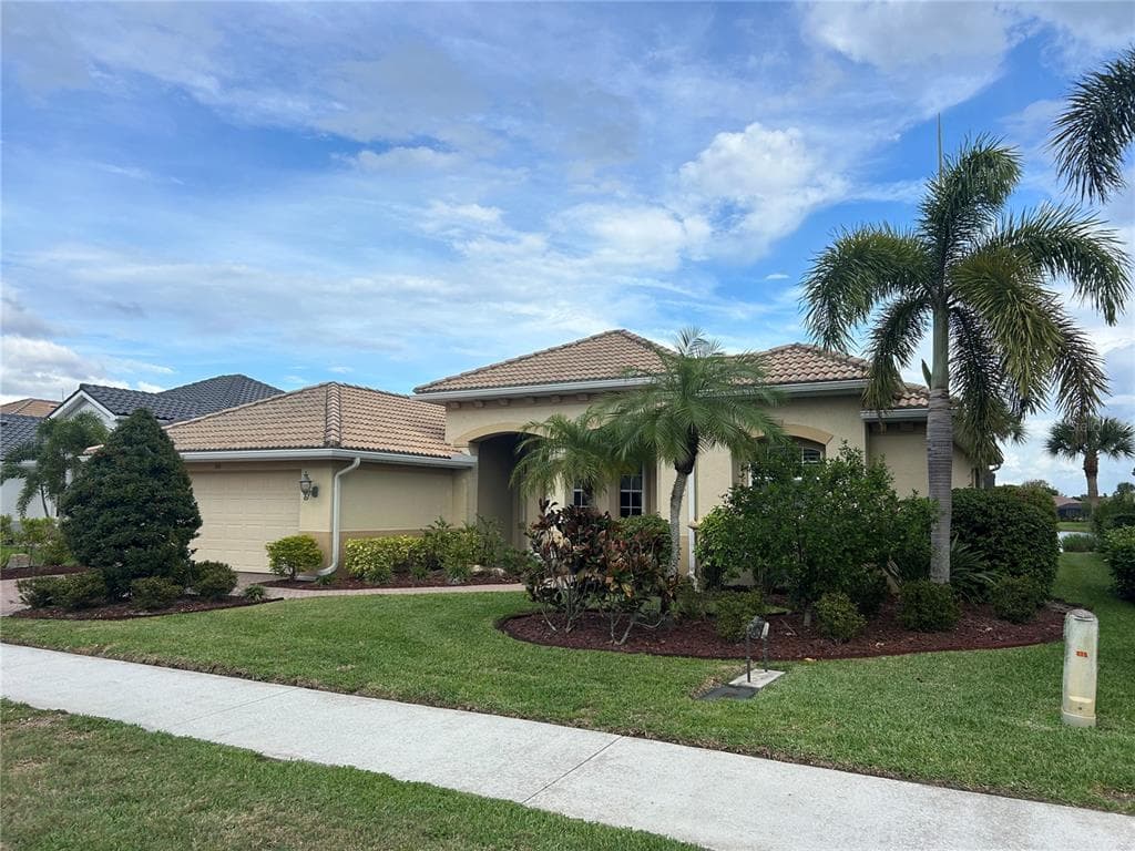 110 CANELETTO WAY photo 2