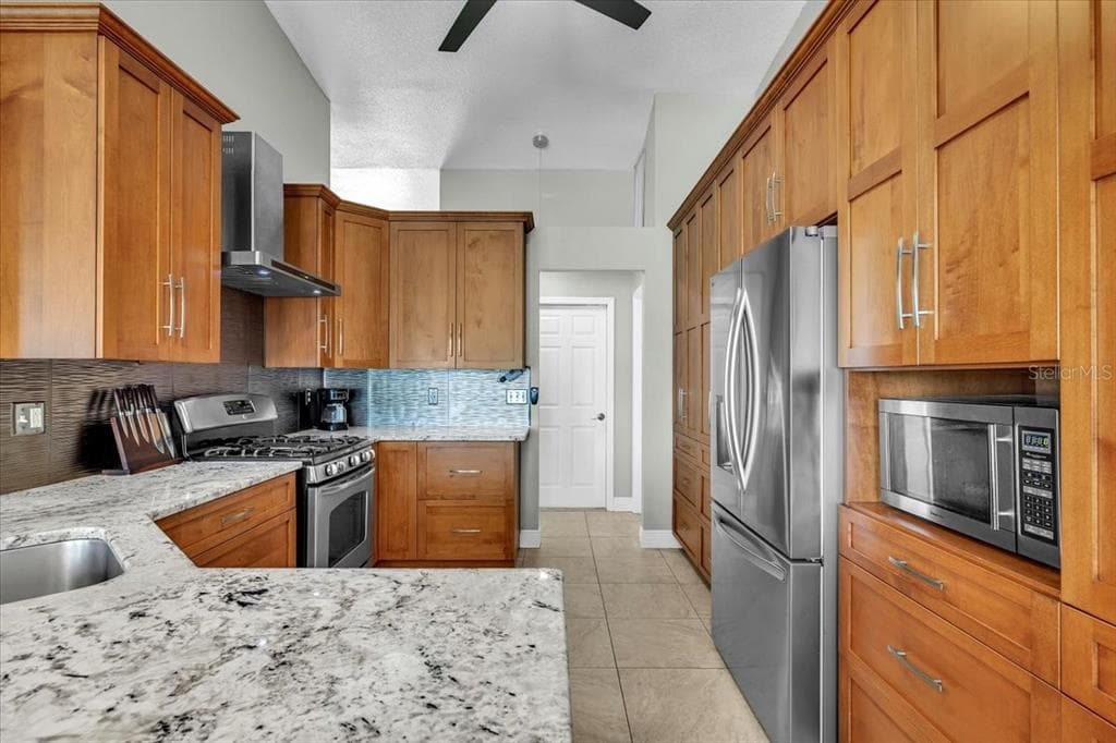 6308 ZENO CIRCLE photo 12
