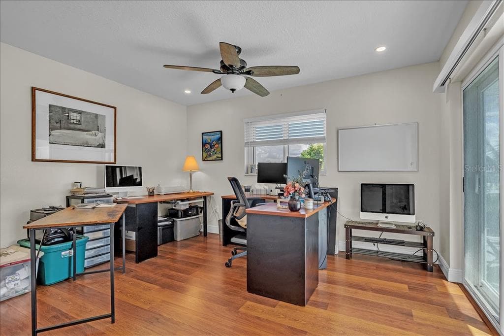 6308 ZENO CIRCLE photo 24