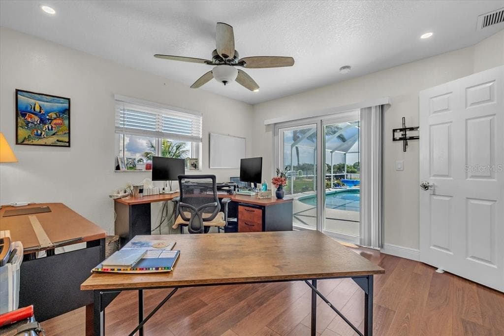 6308 ZENO CIRCLE photo 25