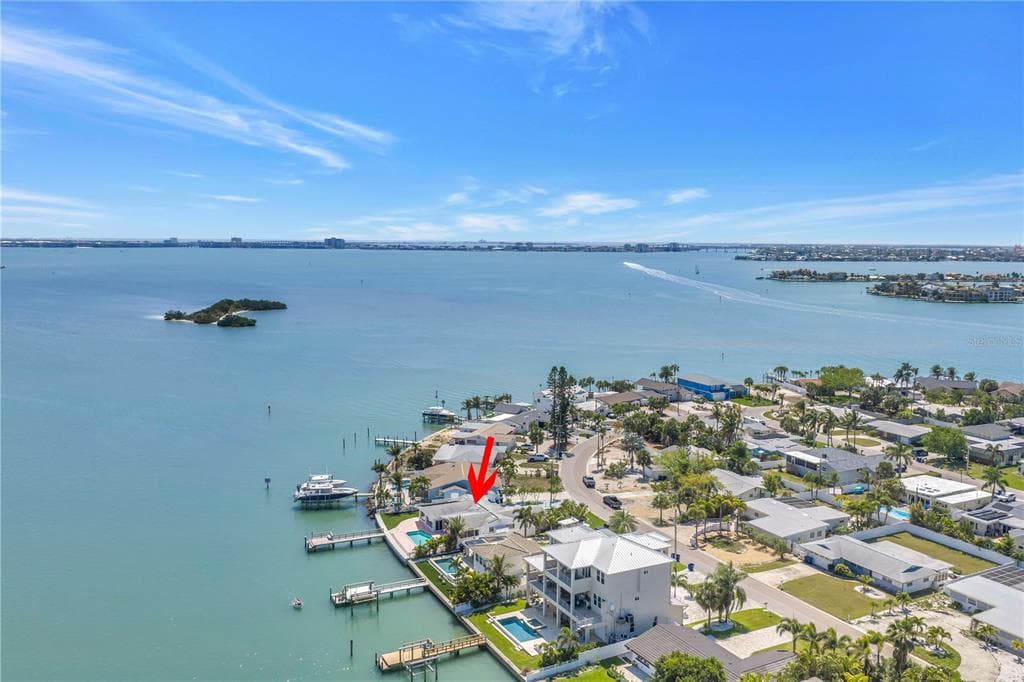 6984 S SHORE DRIVE S photo 2