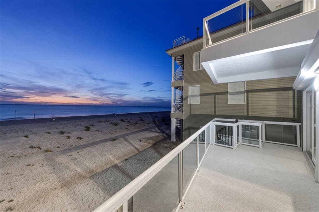 8680 W GULF BOULEVARD photo 10