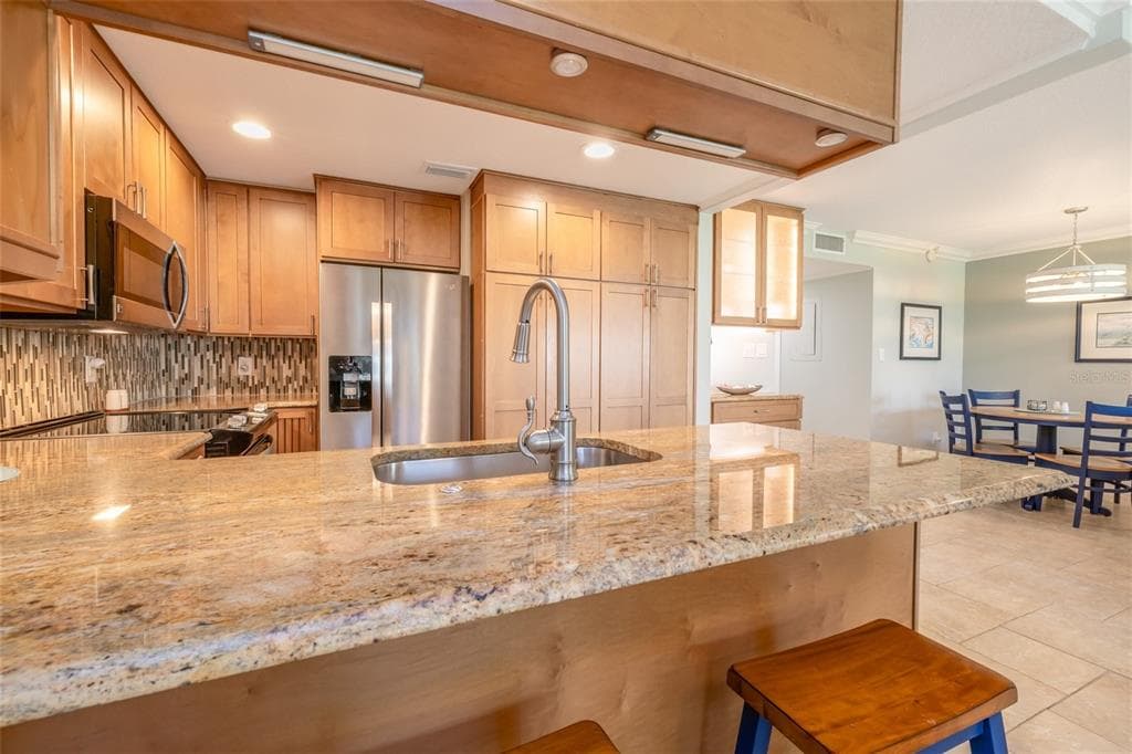 4501 S ATLANTIC AVENUE 209 photo 12
