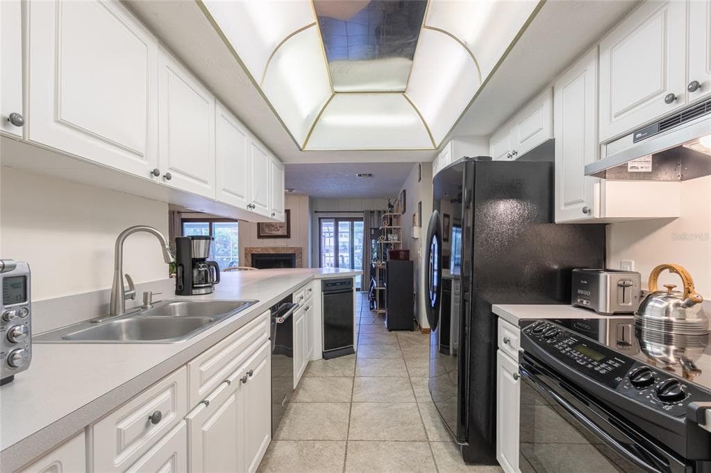 6104 SCHOONER WAY photo 13